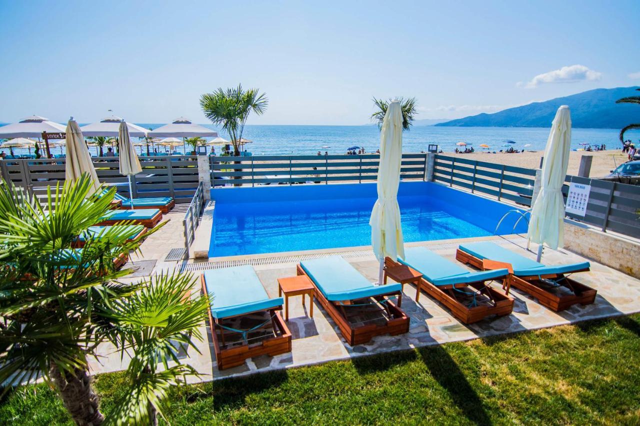 Ippokampos Holidays Apartment Nea Vrasna Exterior photo